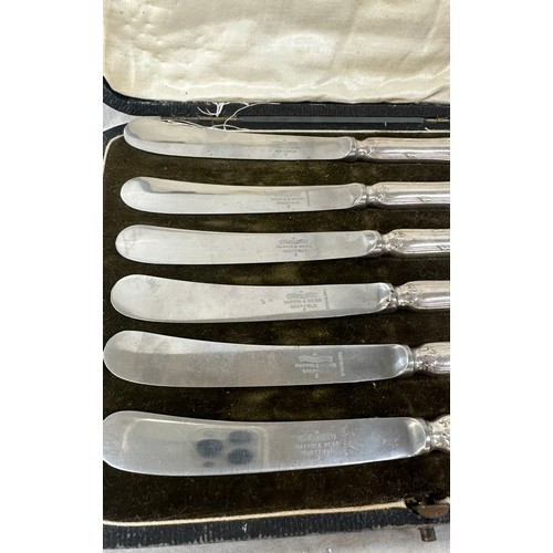 544 - Mappin and Webb 6 piece cake fork and knife set