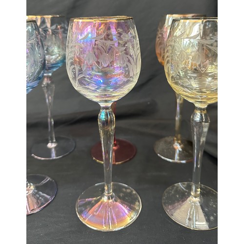 91 - Set of 8 matching etched glass wine glases