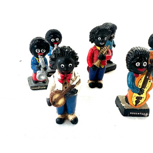 529 - Selection of 10 Robertsons band figures