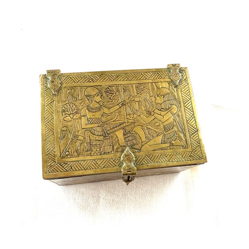 516 - Vintage 1960s brass trinket box with scenes of Ancient Egypt measures approximately 3 inches tall x ... 