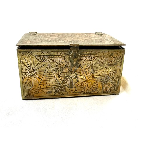 516 - Vintage 1960s brass trinket box with scenes of Ancient Egypt measures approximately 3 inches tall x ... 