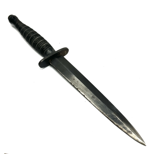 411 - ribbed & roped commando dagger & scabbard