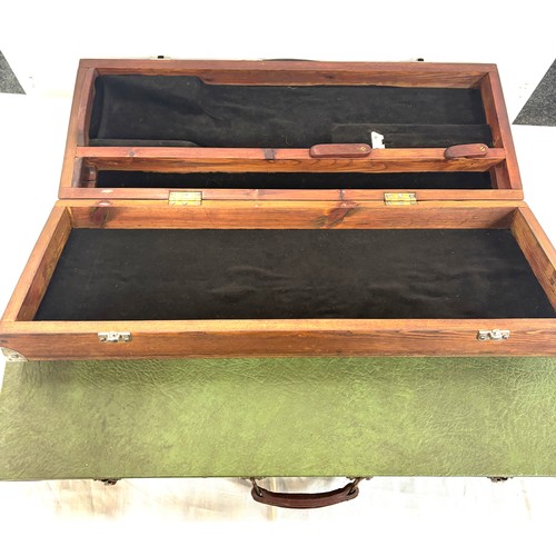 230A - 2 vintage gun cases includes green vinyl covered beige lined gun case fo 30