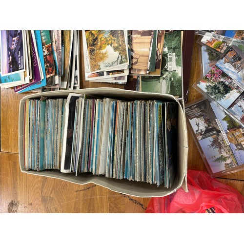 125 - Large selection of vintage and later postcards