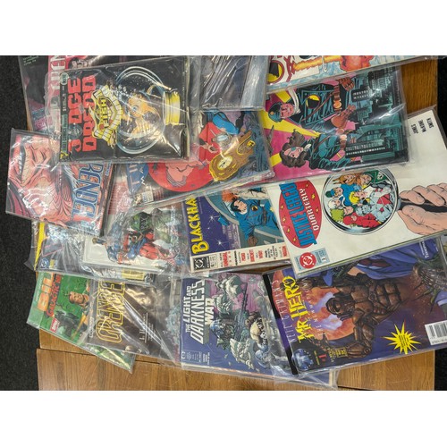 263 - Large selection of assorted comics includes DC etc