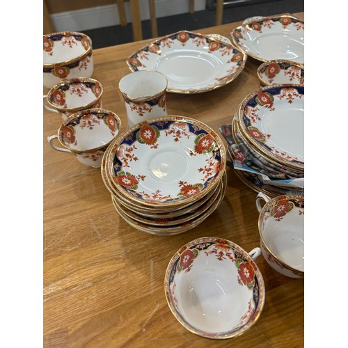 258 - Part Royal Albert part tea set