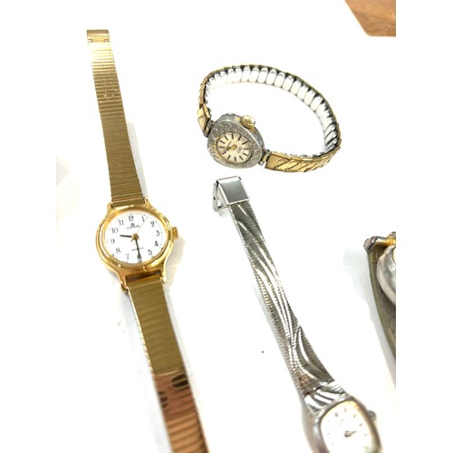 433 - Selection of vintage and later ladies wrist watches