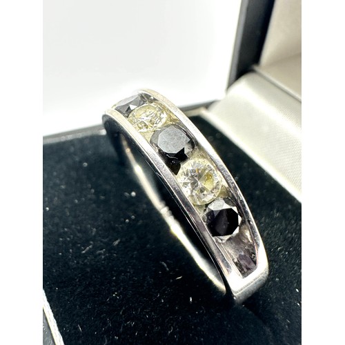 170 - 14ct white gold diamond & sapphire ring weight 6.75g