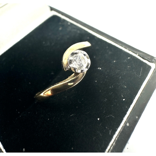 106 - 9ct  gold diamond ring weight 1.9g