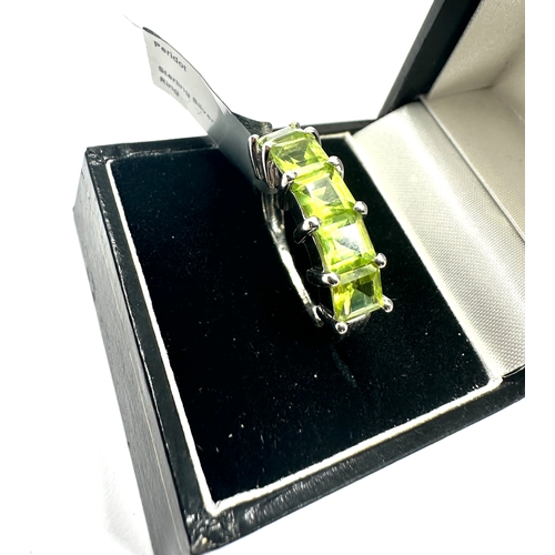 218 - Sterling Silver Peridot ring