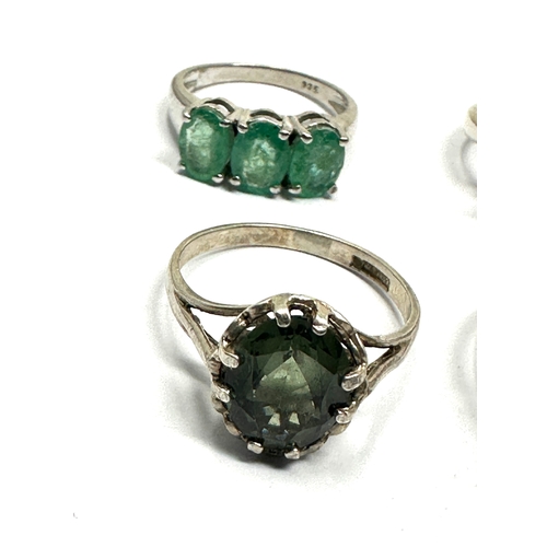 221 - 4 Vintage sterling silver gemstone set rings