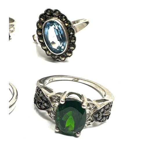 225 - 4 vintage sterling silver gemstone set rings