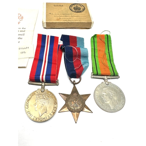 411 - Boxed ww2 medals