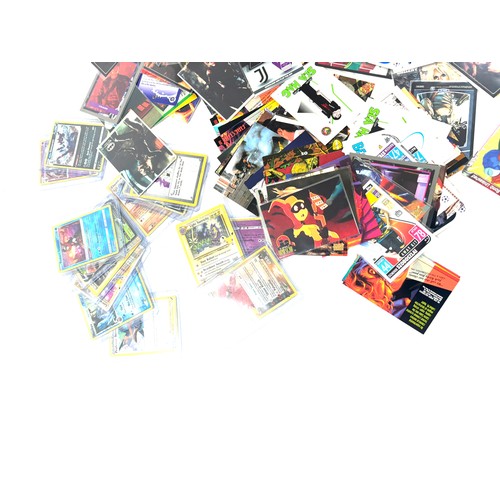 104 - Large selection of assorted collectors cards includes 007, Batman, Metax etc