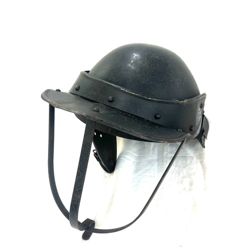 59 - Vintage helmet