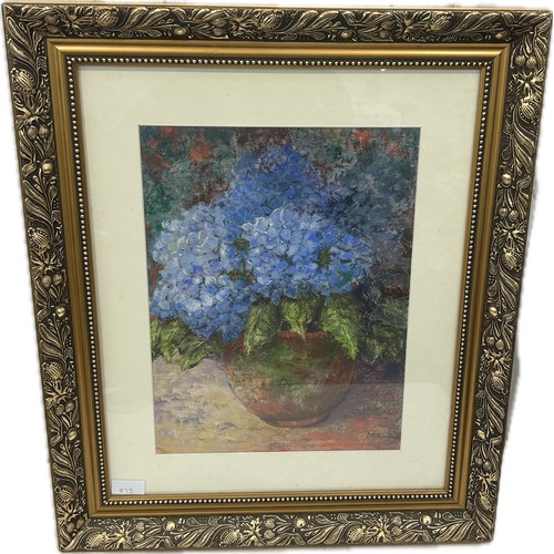 31 - Framed oil painting depicting flowers, signed L.M Humphries measures approximately 24 inches by 20 i... 