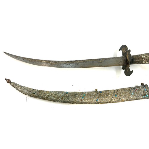 99B - Indian sword, oriental dagger