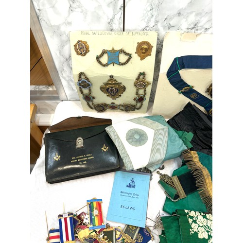 76 - Large selection of assorted masonic jewels includes Order of the Buffaloes etc