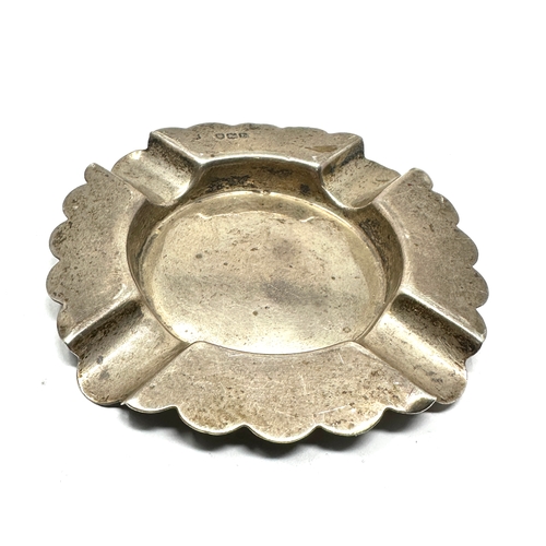 28 - vintage silver cigarette ashtray measures approx 10cm dia by goldsmiths & silversmiths london