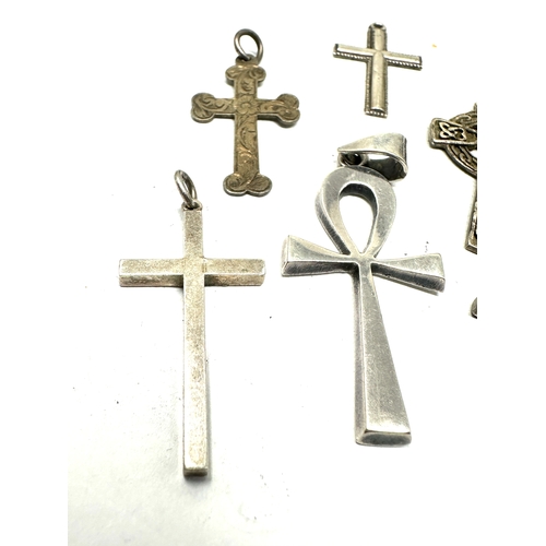 265 - selection of vintage silver cross pendants weight 24g