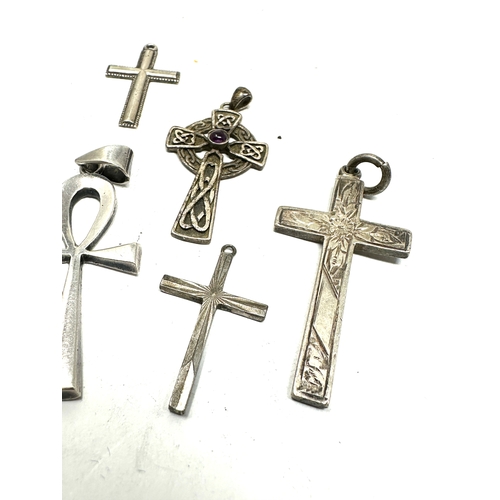 265 - selection of vintage silver cross pendants weight 24g