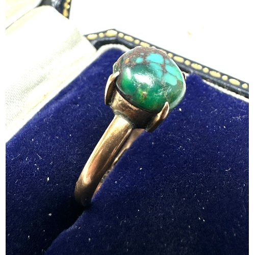 128 - Vintage 9ct gold turquoise set ring weight 2.3g