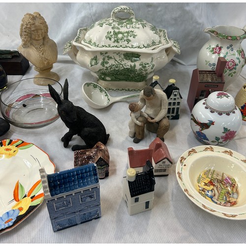 236 - Selection of miscellaneous to include Masons tureen with ladle, , brownie 127 camera, bunnykins, Gra... 