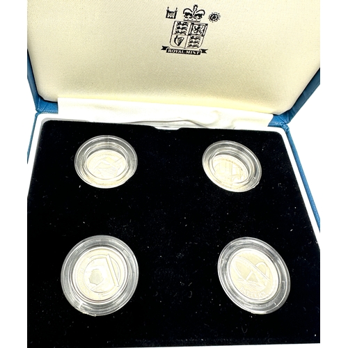 474 - Boxed Royal mint 2003 united kingdom silver proof pattern collection