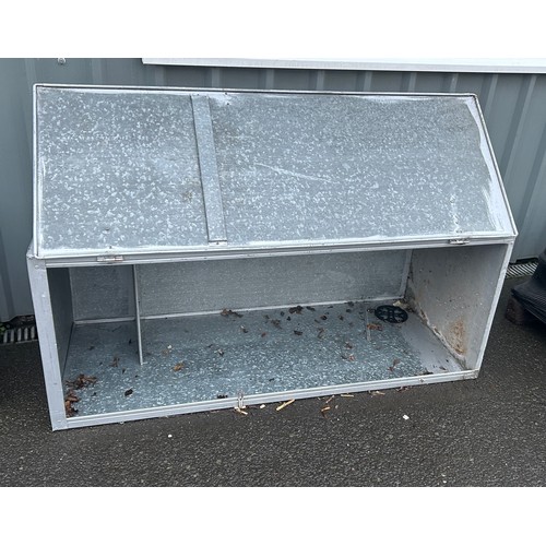 100H - Outdoor aluminium storage container measures approximately 60 inches tall x 24 wide