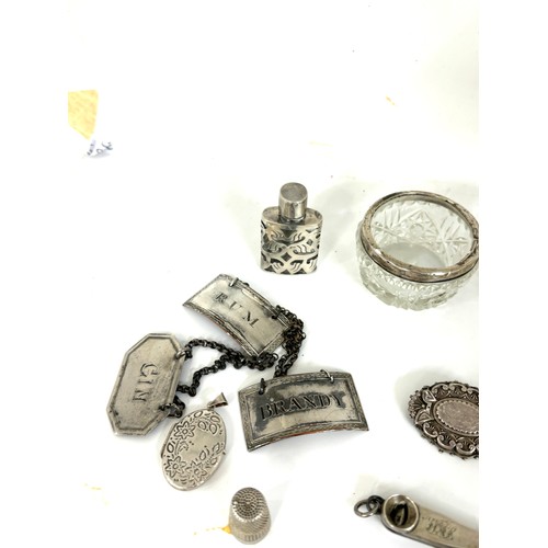 483 - Selection of silver pieces to include drink labels, silver rimmed pots, gate bracelet, art nouveau s... 