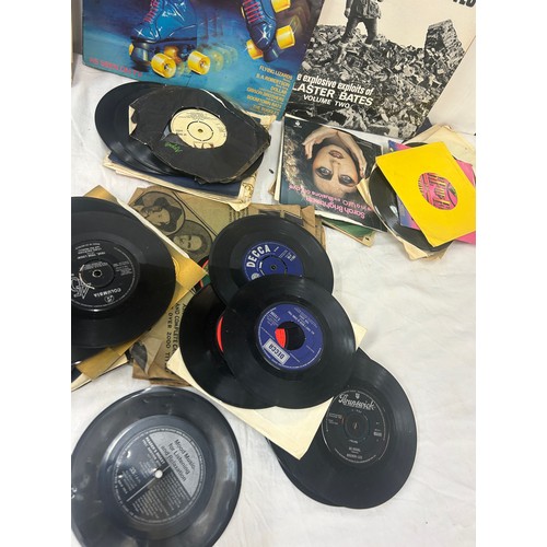 266 - Selection of assorted 45's, 78s and LPS to include Rock N Roll, Disco etc