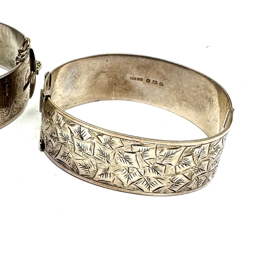 282 - 2 vintage silver cuff bangles weight 83g