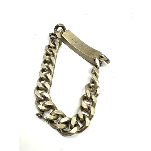 284 - Vintage Chunky heavy curb link i d bracelet weight 71g