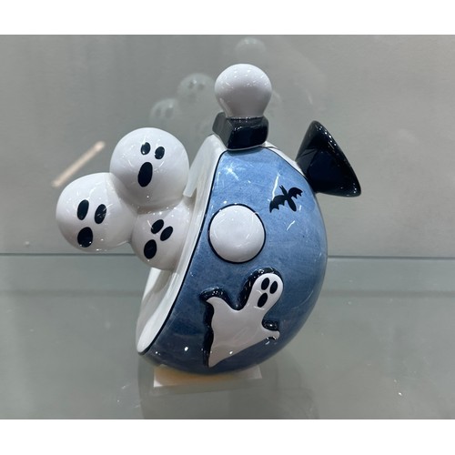 536 - Limited Edition No 6/40 Lorna Bailey novelty 'Ghostly Gathering' Tea pot signed by designer Lorna Ba... 