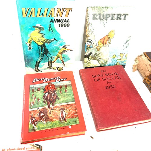 49 - Selection of vintage childrens annuals to include Rupert The Bear etc