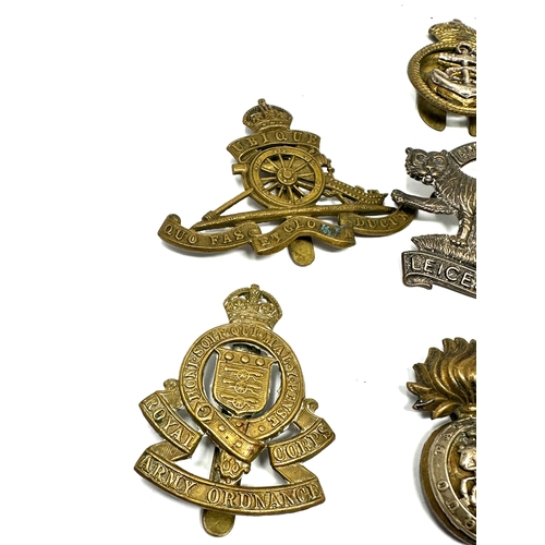 430 - 10 military cap badges