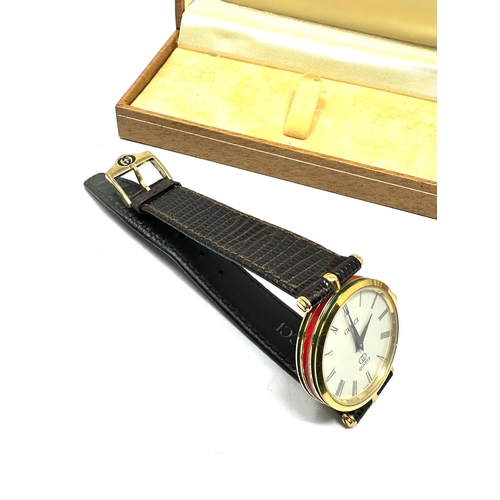 458 - Boxed gucci quartz wristwatch not ticking untested possibly needs new battery