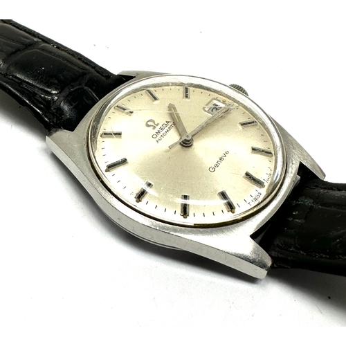 468 - Vintage Omega automatic geneve gents wristwatch the watch is ticking glass scratched