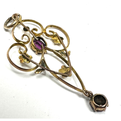 69 - Antique 9ct gold & amethyst pendant measures approx 4.2cm drop weight