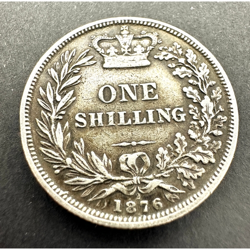 450 - Victorian 1876 shilling