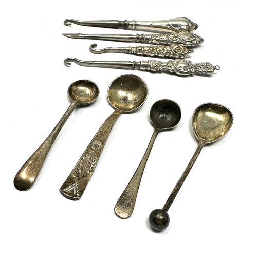 25 - 4 silver salt spoons & small silver handle nail & button hooks