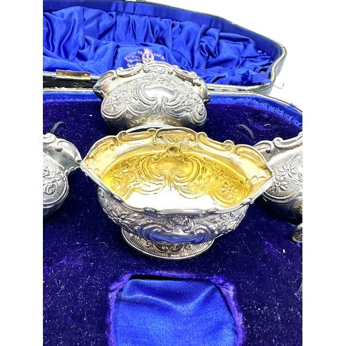 49 - antique cased set of 4 silver salts all with gold gilt interiors chester silver hallmarks