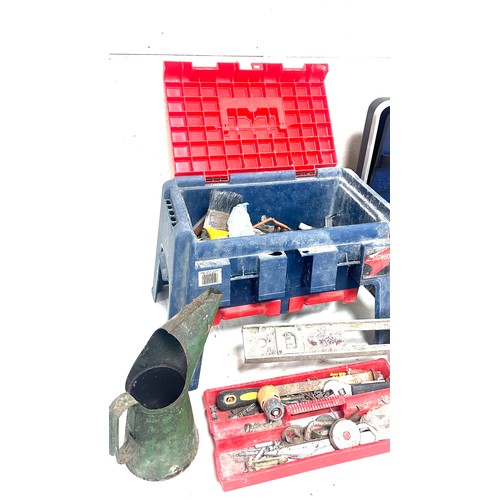 344 - Selection of assorted tools includes screw driver, leveler etc