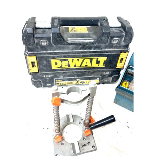 323 - Selection of assorted tools includes empty Dewalt case, metal tool box and contents etc