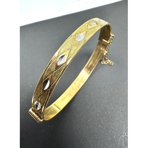 105 - vintage rolled gold bangle weight 12g