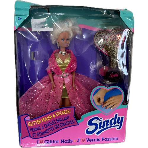 4 - Hasbro Sindy Fashion Doll I Love Glitter Nails 1994, boxed damaged