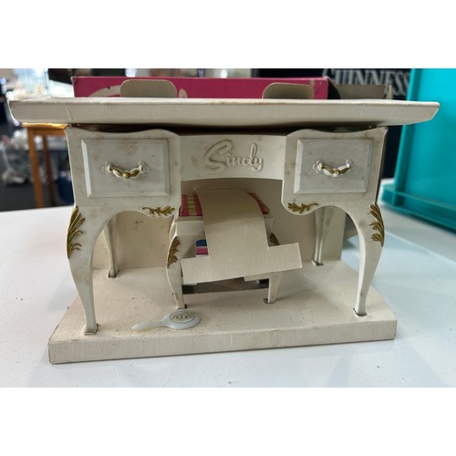 39 - Selection of boxed Sindy furniture includes Dressing table and stool, Bed and bedding, light up lamp... 