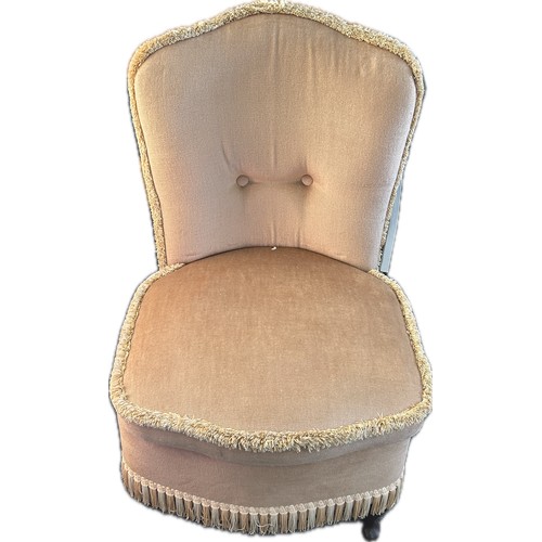 320 - Vintage upholstered nursing chair