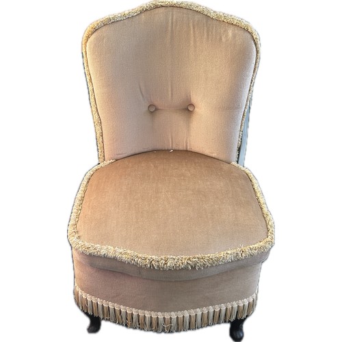 320 - Vintage upholstered nursing chair