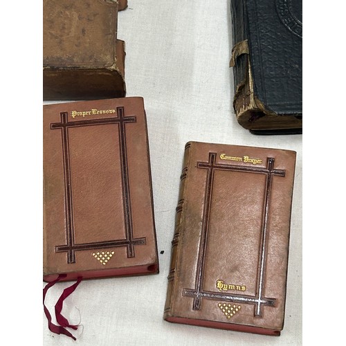 115 - Selection of small pocket vintage bibles